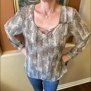 Daisy Fuentes Exotic Print Blouse